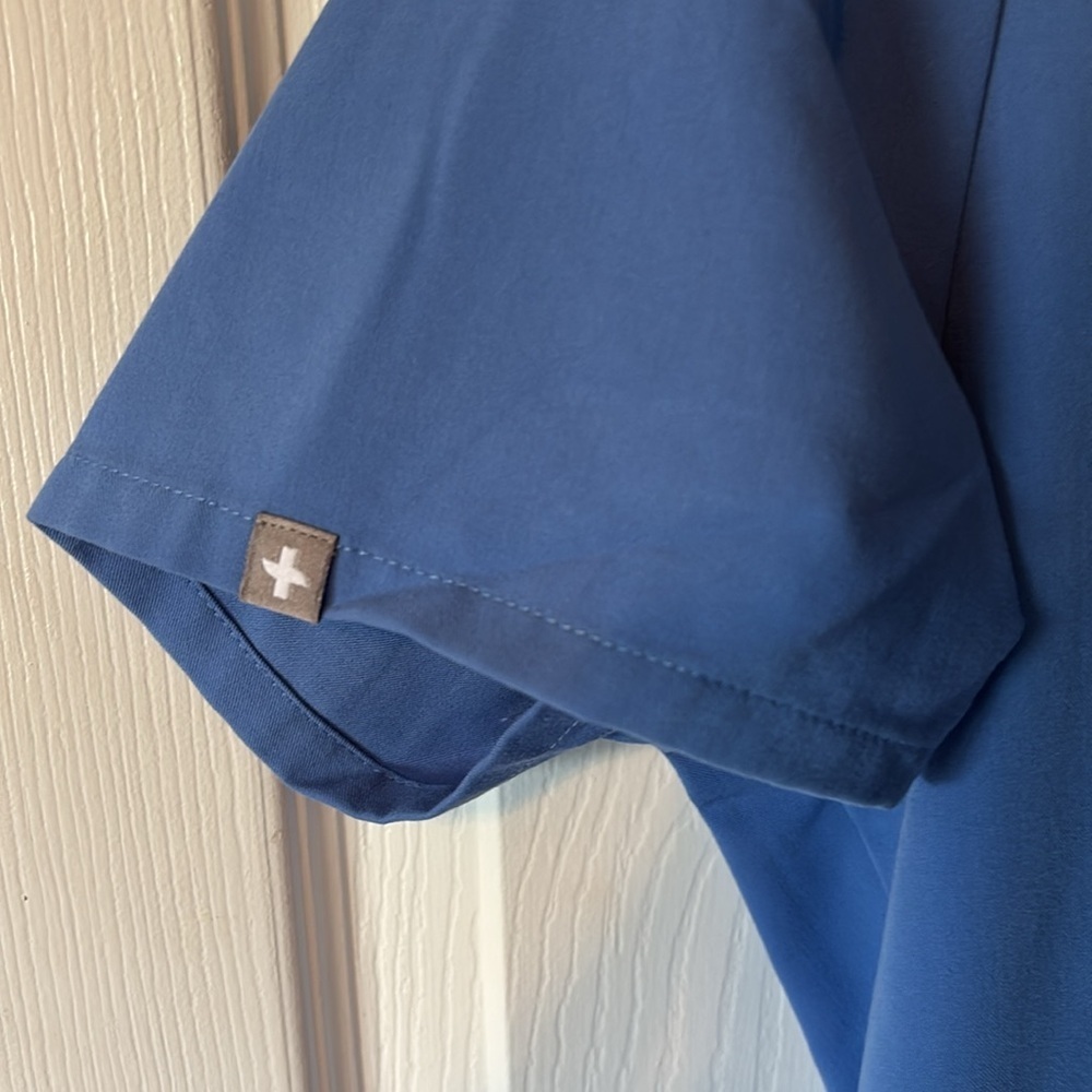 Scrub Top - Picture 3 of 5